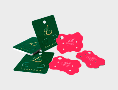 Cartela de Bijuteria Formatos Especiais Couchê 300g Laminação Fosca com Verniz UV Localizado e Hot Stamping 4x5cm - 4x0 - 1000 unid
